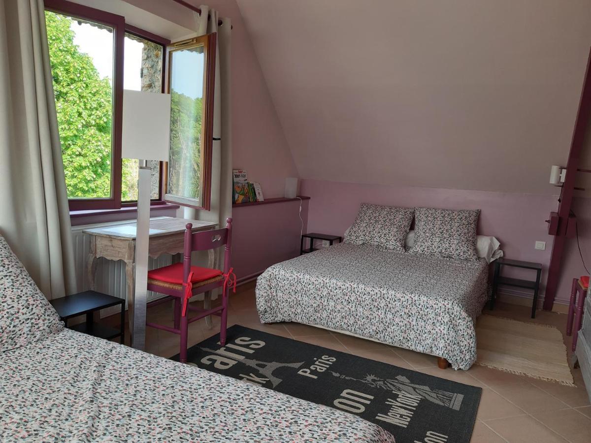 Rouvres  La Grange Des Lisieres Bed & Breakfast エクステリア 写真